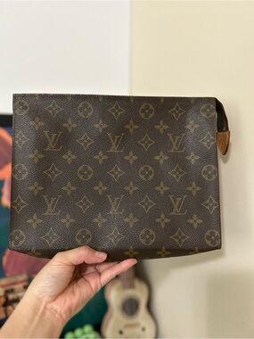 Louis Vuitton Monogram Canvas Toiletry Bag - Size 26